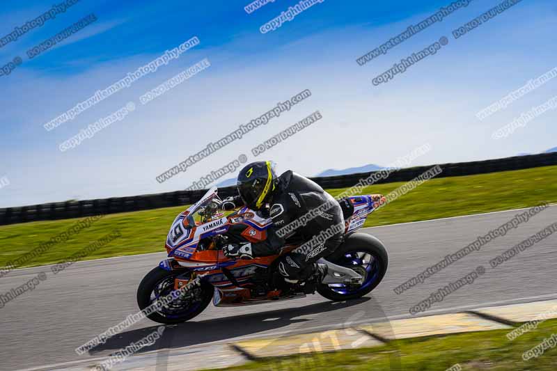 anglesey no limits trackday;anglesey photographs;anglesey trackday photographs;enduro digital images;event digital images;eventdigitalimages;no limits trackdays;peter wileman photography;racing digital images;trac mon;trackday digital images;trackday photos;ty croes